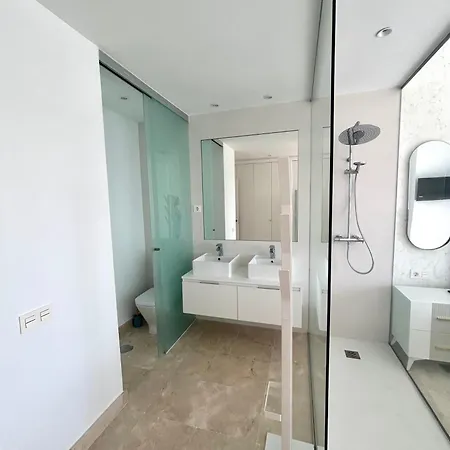 Luxury Sea View 埃斯特波纳